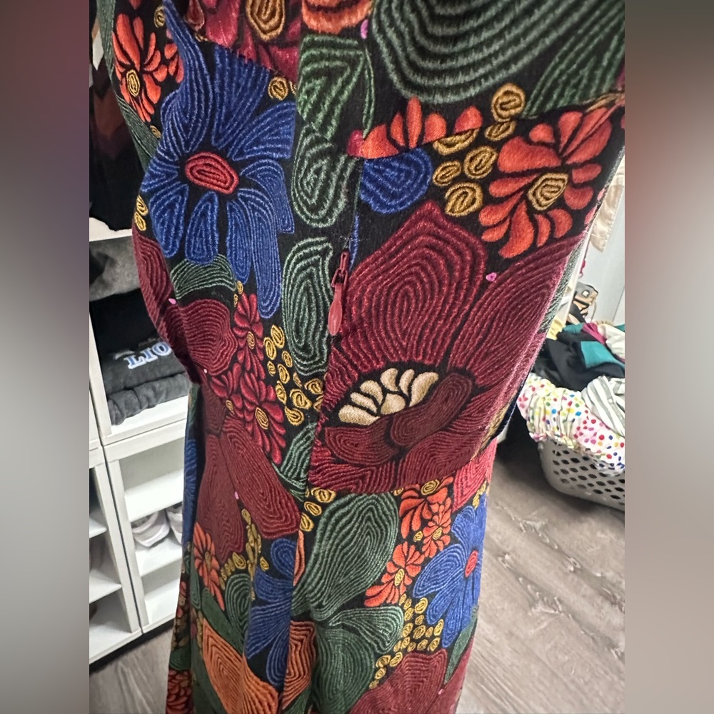 Farm Rio Black Stitched Flowers v neck maxi dress - Picture 4 of 10